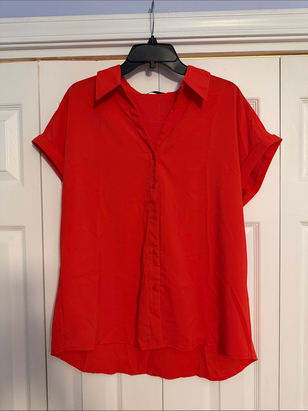 SHEIN Bright Red Short-Sleeve Button-Up Blouse
